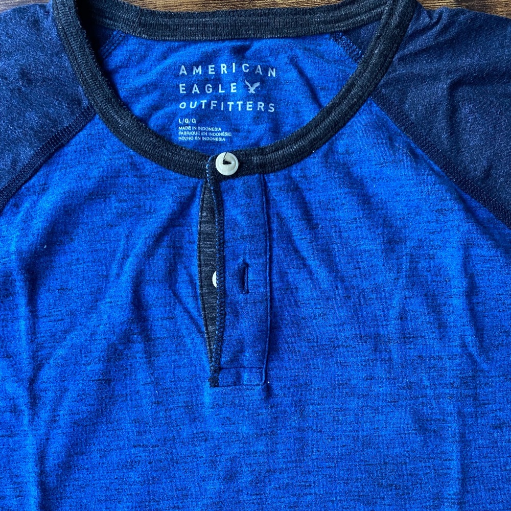American eagle large Henley